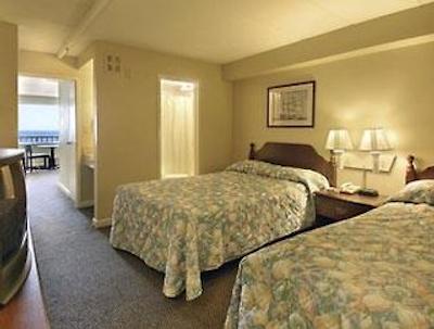 تراولج سویتز ویرجینیا بیچ اُسینفرنت