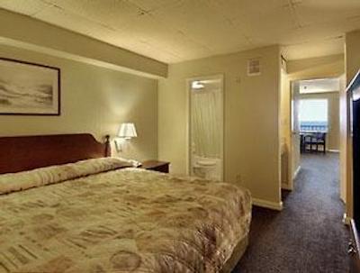 تراولج سویتز ویرجینیا بیچ اُسینفرنت