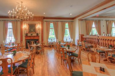 د فوندرز این اند اسپا