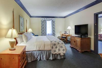 د فوندرز این اند اسپا