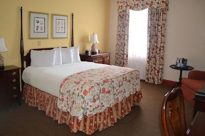 د فوندرز این اند اسپا