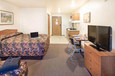 والو پلاس ویچیتا اسود