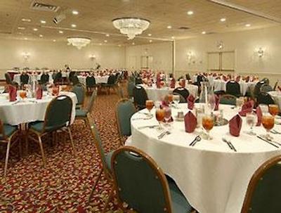 رامادا لکسینگتون نرد هتل اند کنفرنس سنتر