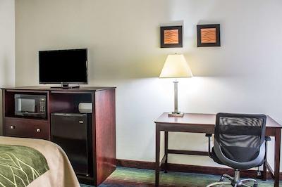 هلید این اکسپرز پیتستون-سرانتون آیرپرت