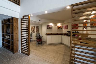 رد روف پلوز- هوستون-انرجی کریدر