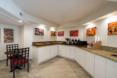 رد روف پلوز- هوستون-انرجی کریدر