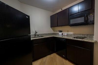 رد روف پلوز- هوستون-انرجی کریدر