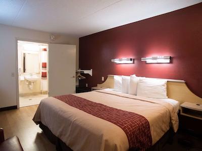 رد روف این وسترن میچیگان ونیورسیتی