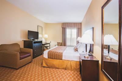 لا کوینتا این اند سویتز لکسینگتون اسود / هامبورگ