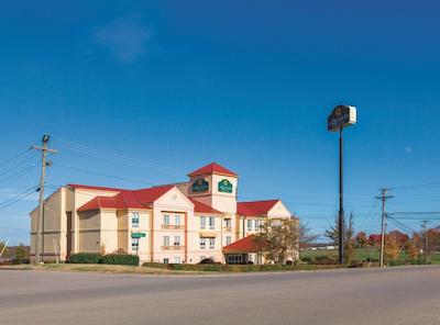 لا کوینتا این اند سویتز لکسینگتون اسود / هامبورگ