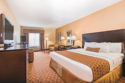 لا کوینتا این اند سویتز لکسینگتون اسود / هامبورگ