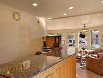 اُلیو تری این