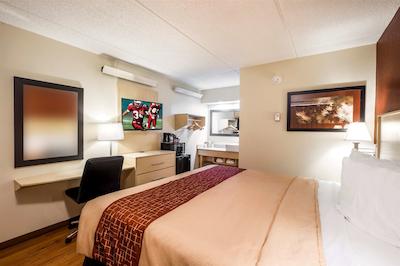 رد روف پلوز- ناشویل نرد-گودلتسویل