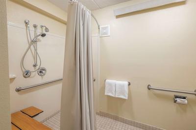 رد روف پلوز- ناشویل نرد-گودلتسویل