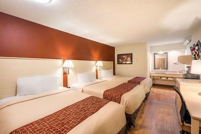 رد روف پلوز- ناشویل نرد-گودلتسویل