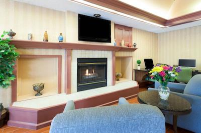 هاودرن سویتز بای ویندهام دیربرن/دترویت