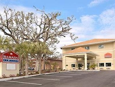 دز این بیلاکسی بیچ