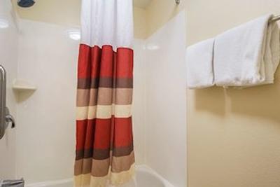 رد روف پلوز- فنیکس وست