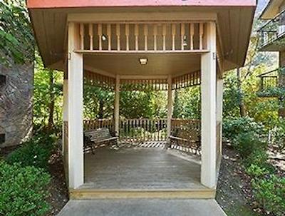 رامادا پیگئون فرج اسود