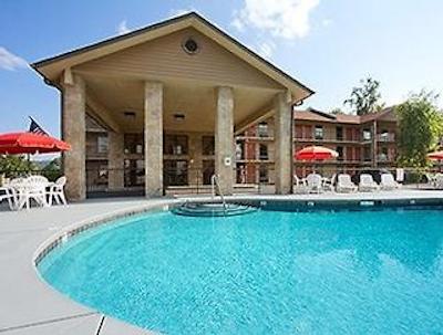 رامادا پیگئون فرج اسود