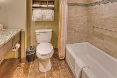 لا کوینتا این اند سویتز پیگئون فرج