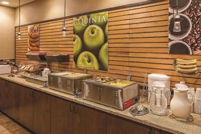 لا کوینتا این اند سویتز پیگئون فرج