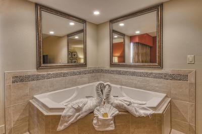 لا کوینتا این اند سویتز پیگئون فرج