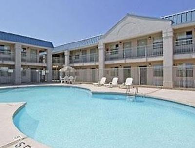 هوارد جهنسُن ویچیتا فالز