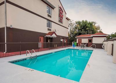 رد روف این اند سویتز اوگوستا