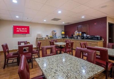 رد روف این اند سویتز اوگوستا