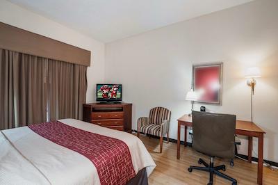 رد روف این اند سویتز اوگوستا