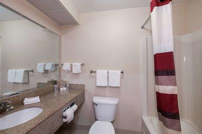 رد روف این اند سویتز اوگوستا