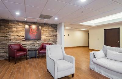 رد روف این اند سویتز اوگوستا