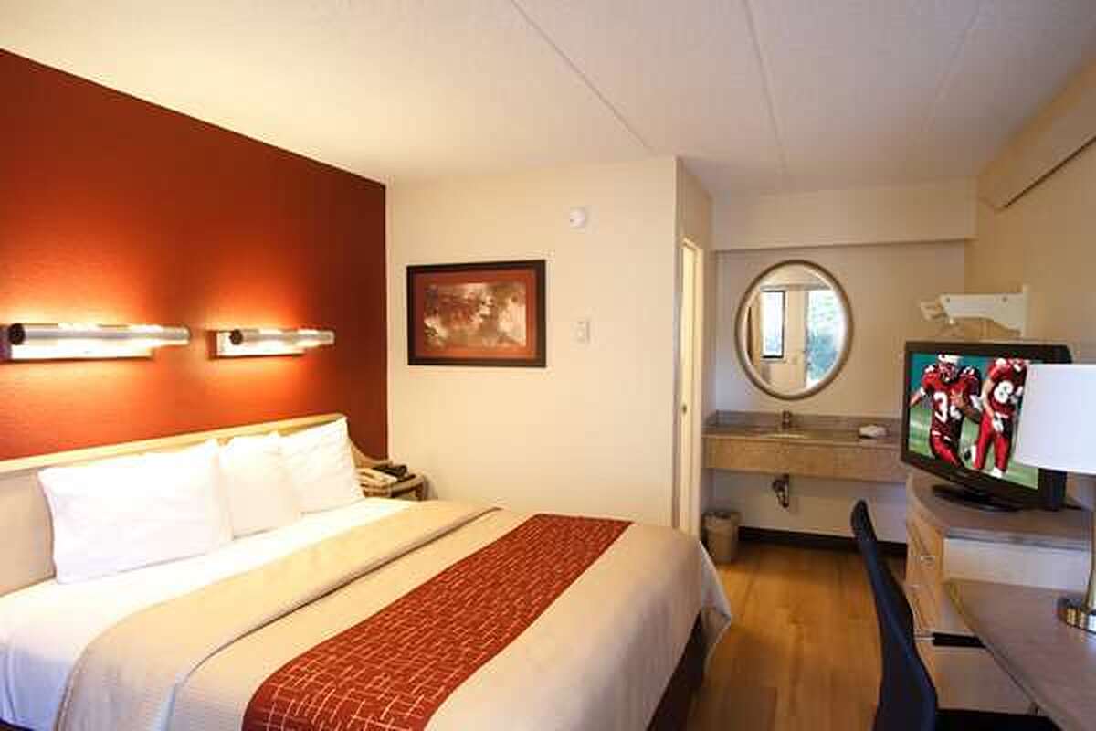Red Roof Inn Akron