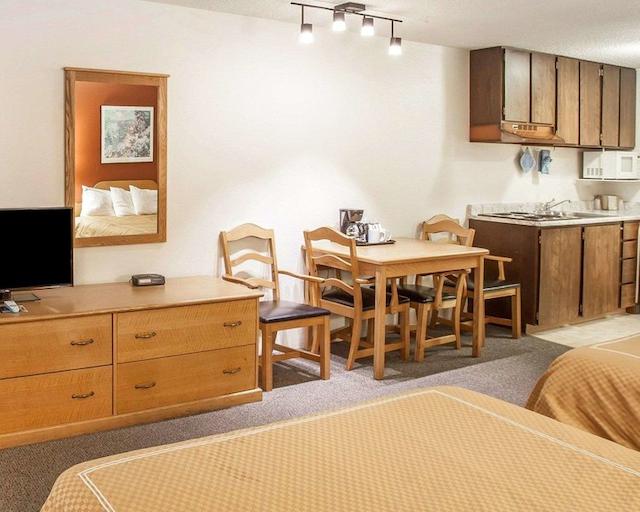 ردو این اند سویتز