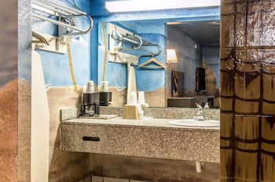 ردو این اند سویتز