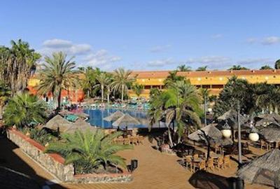 اُاسیز ویلیج