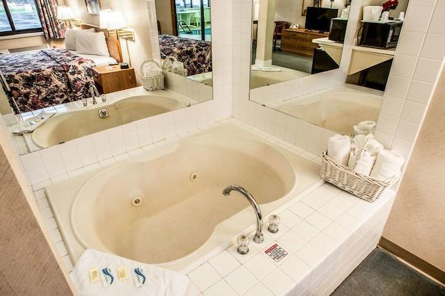 اکنو لج این اند سویتز