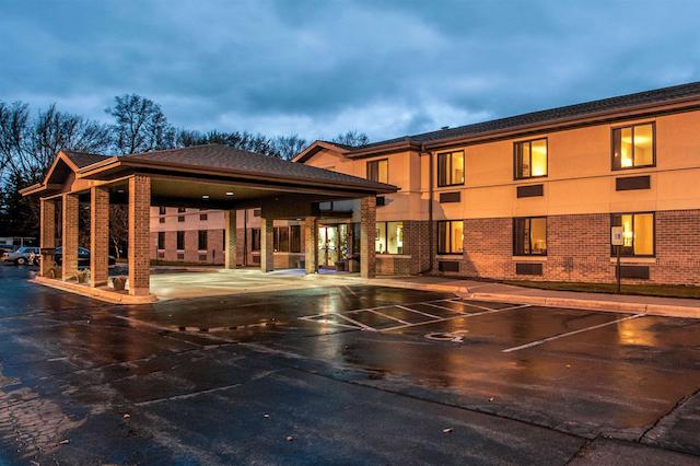 اکنو لج این اند سویتز