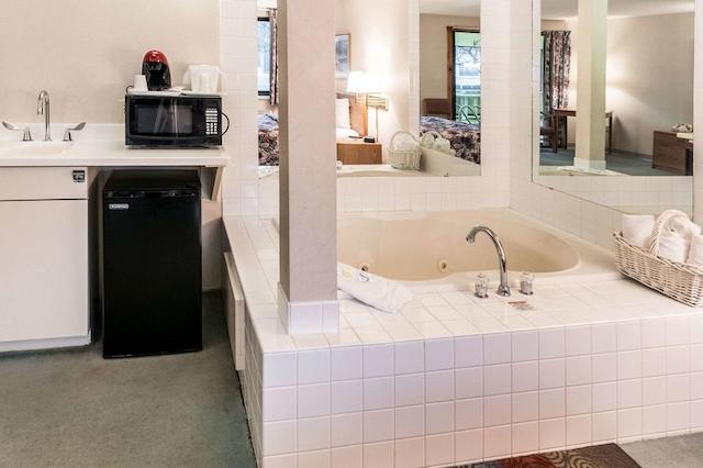 اکنو لج این اند سویتز