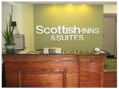 رد روف این اند سویتز بیلاکسی