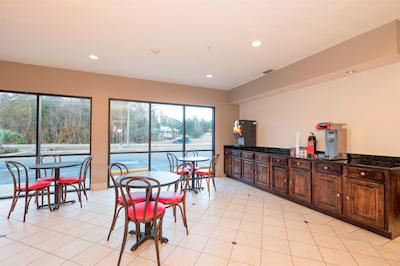 رد روف این اند سویتز بیلاکسی