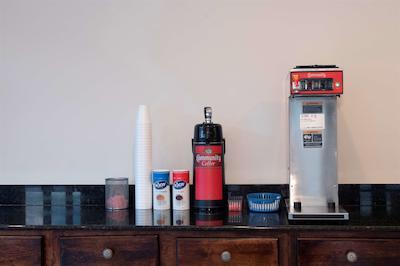 رد روف این اند سویتز بیلاکسی