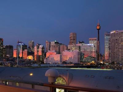 نوتل اسیدنی اُن دارلینگ هاربور