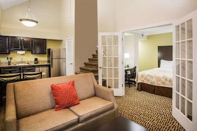 فوشن اُرلاندو اکستندد است سویتز