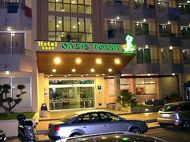 هتل ی اُاسیز تسا اند اسپا