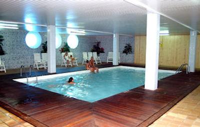 هتل ی اُاسیز تسا اند اسپا