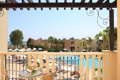 الکترا هلید ویلیج