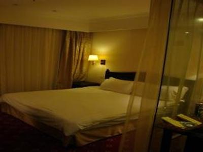 چیناز بست ولیو این باند