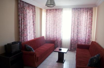 مدیترانین گاردن